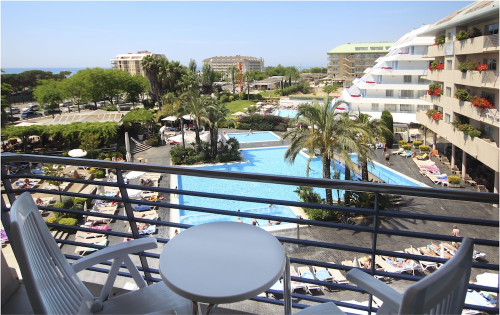 Aqua Hotel Onabrava 57/71