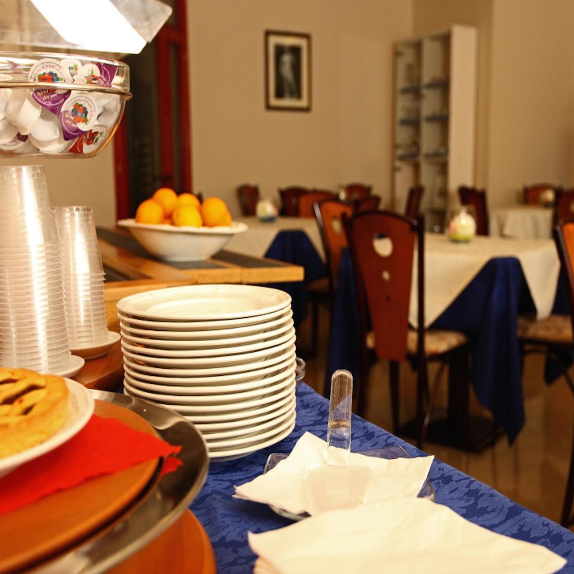 Euro Hotel 39/50