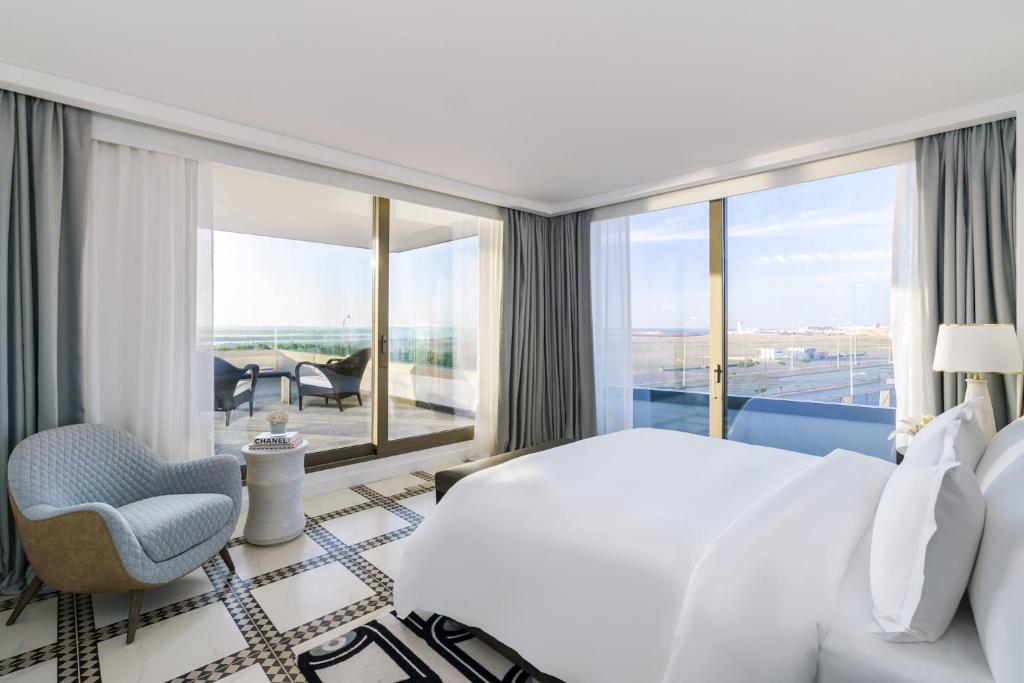 Gold, Heritage, Suite, King Bed