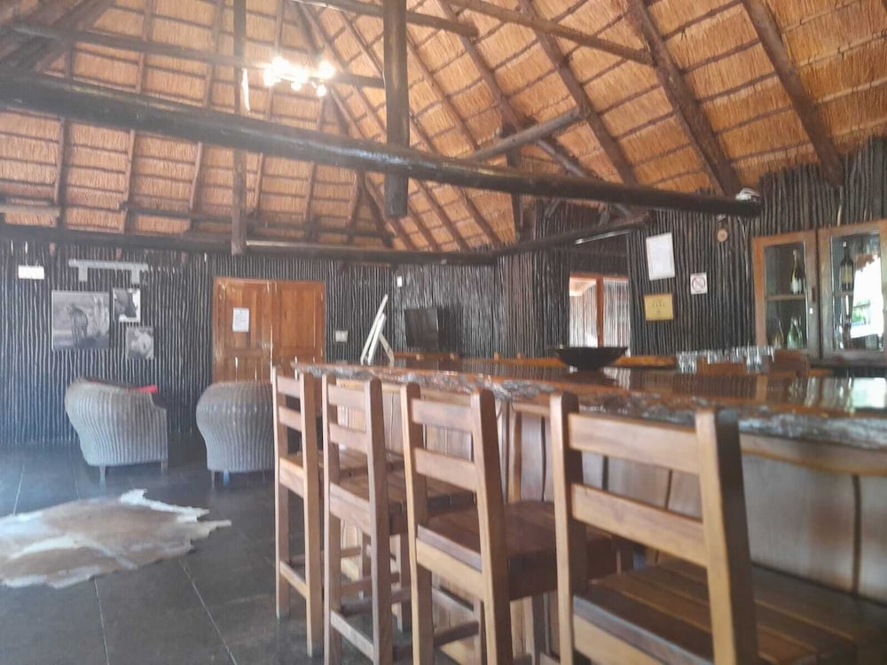 Bushriver Lodge 32/46