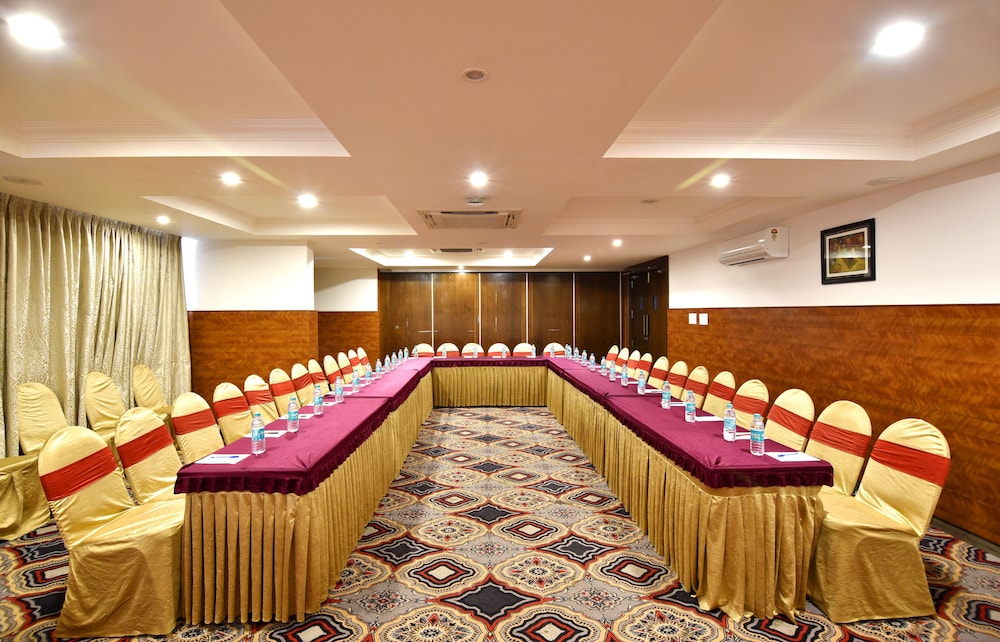 I V Sanctum Hotel 27/49