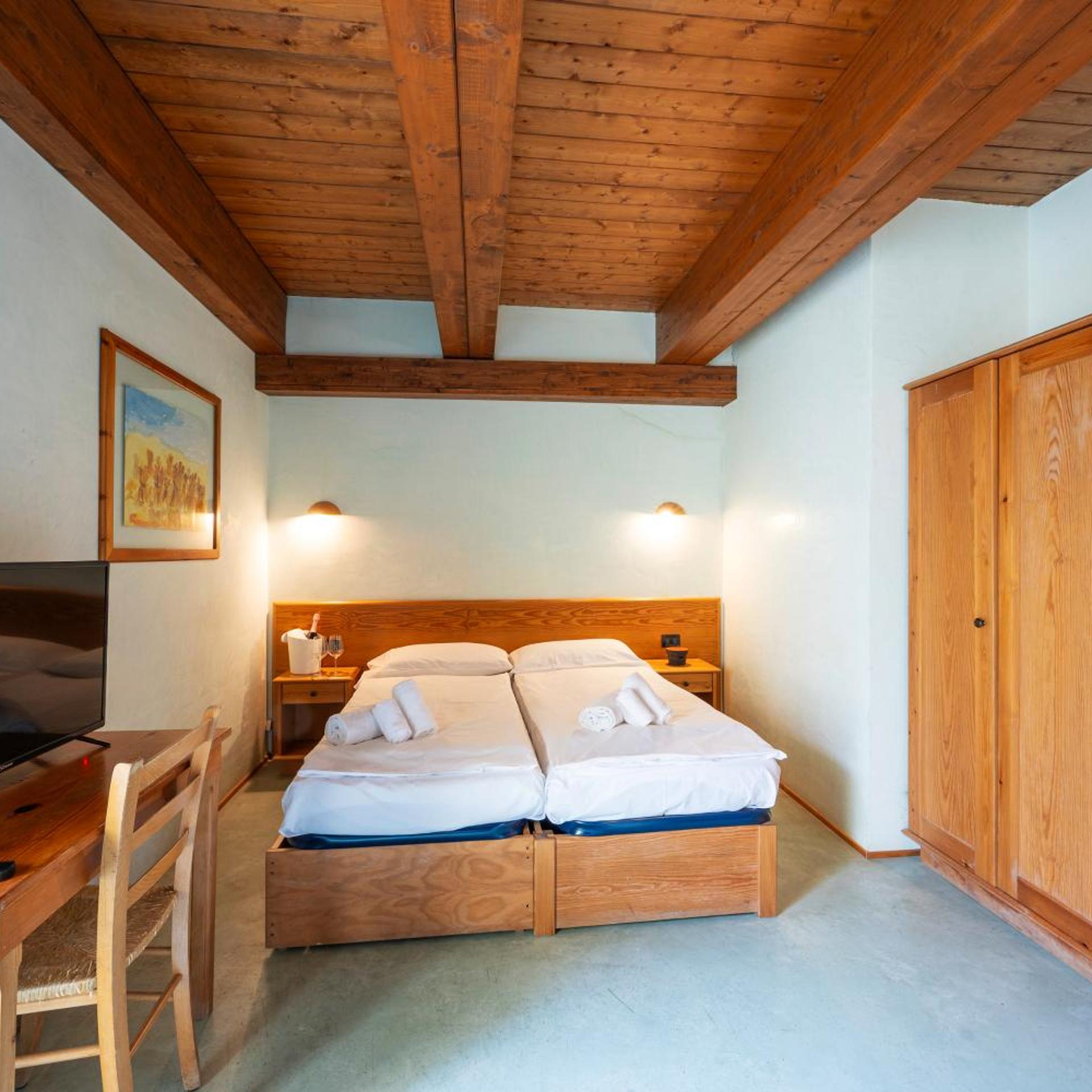 HOTEL LA MIRANDOLA - DIMORA STORICA 8/44