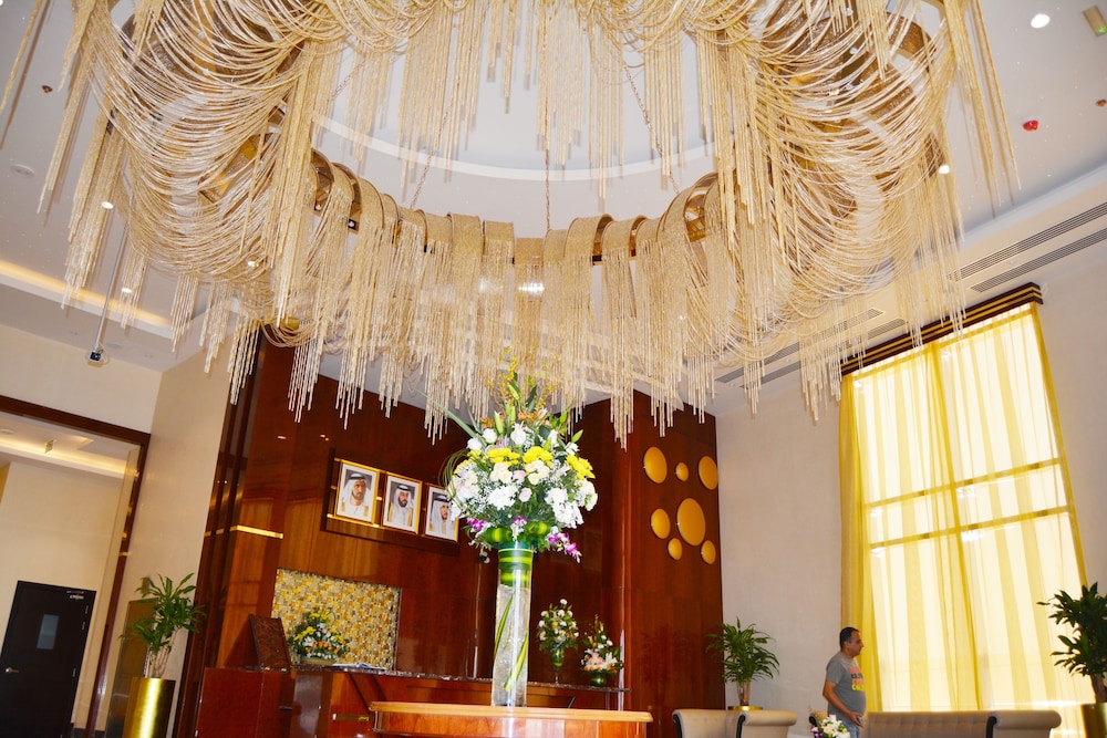 Sunday Pulse Al Jaddaf Hotel 36/42