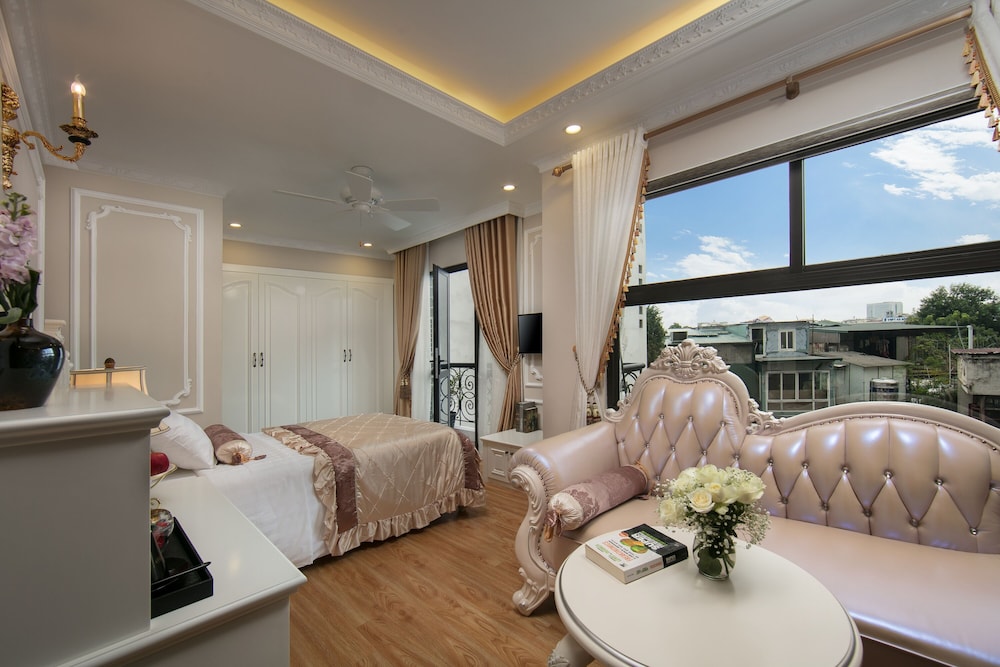 Royal Holiday Hanoi Hotel 25/61