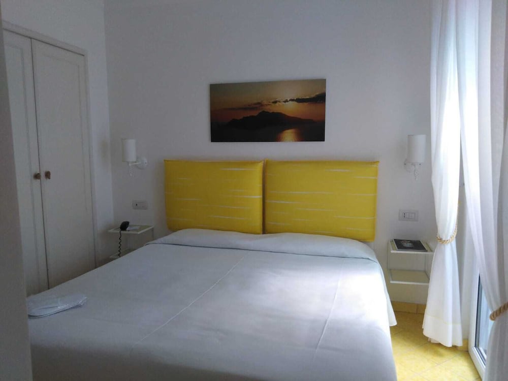 Relais Maresca Luxury Small Hotel 18/71
