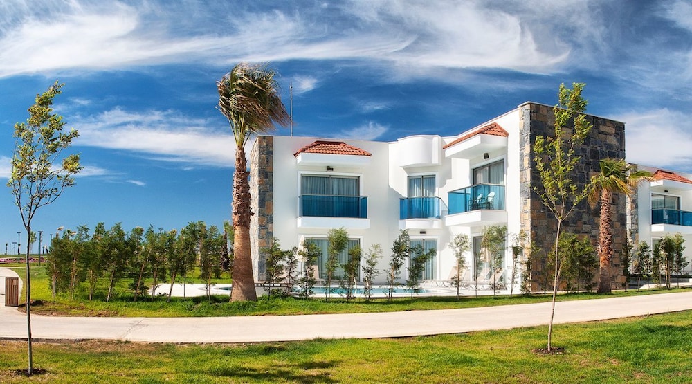 Aquasis De Luxe Resort in DIDIM