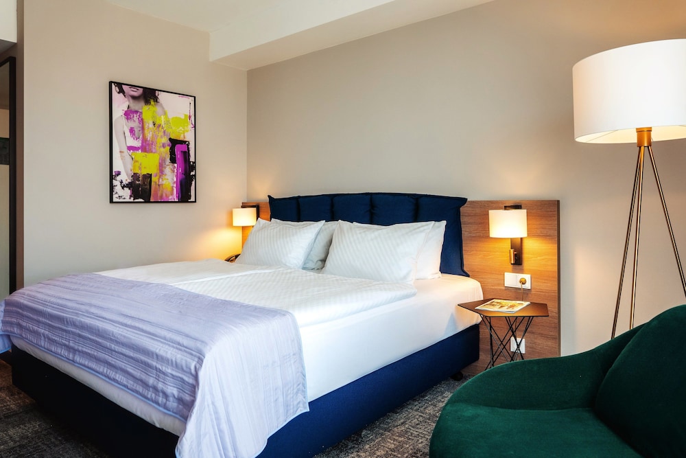 Holiday Inn Berlin City Center East Prenzlauer Berg 11/31