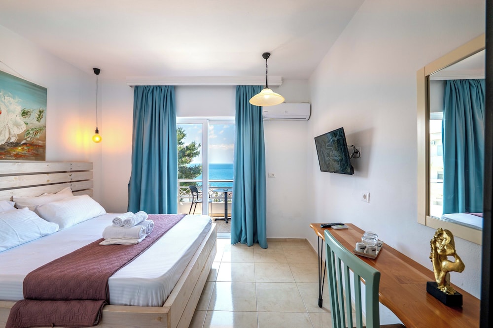 Hotel Saranda 22/79