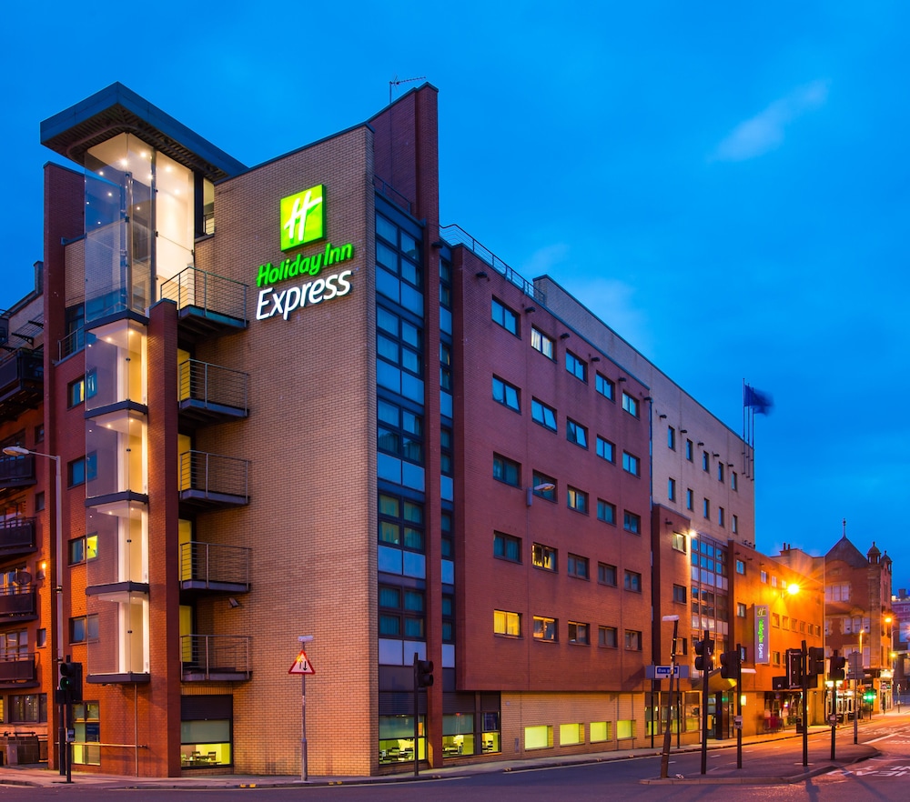 Holiday Inn Express Glasgow City Centre Riverside photo1