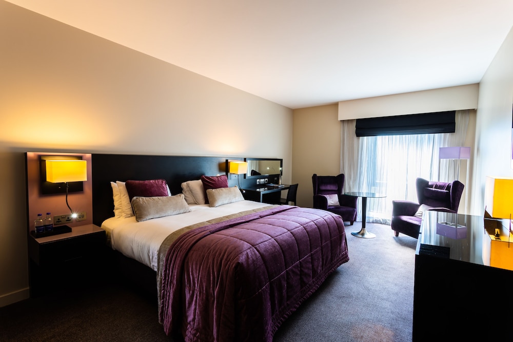 Guildford Harbour Hotel 9/49