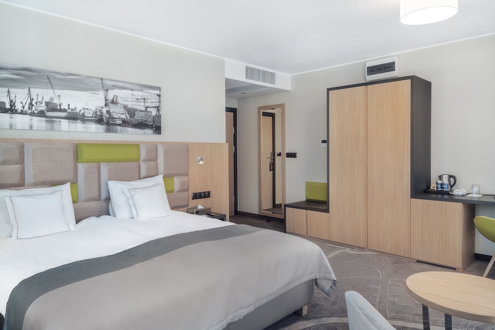 Almond Business Spa 20/36