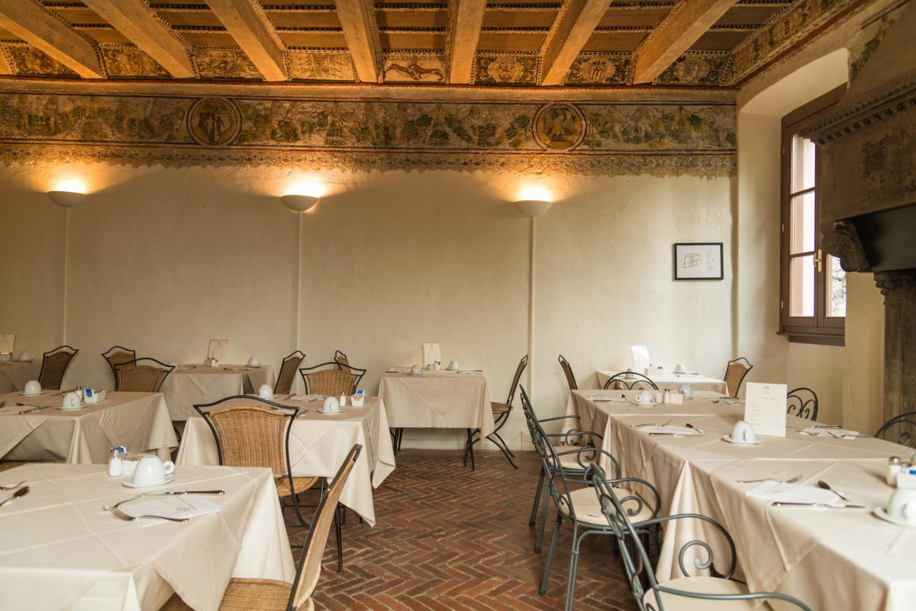 Villa Cipressi 36/50
