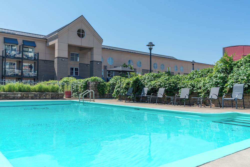 Hotel Lindbergh – Laurier Quebec 24/49