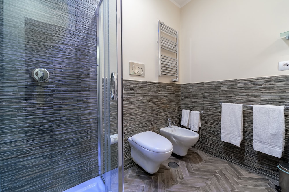 Foro Romano Luxury Suites 26/51