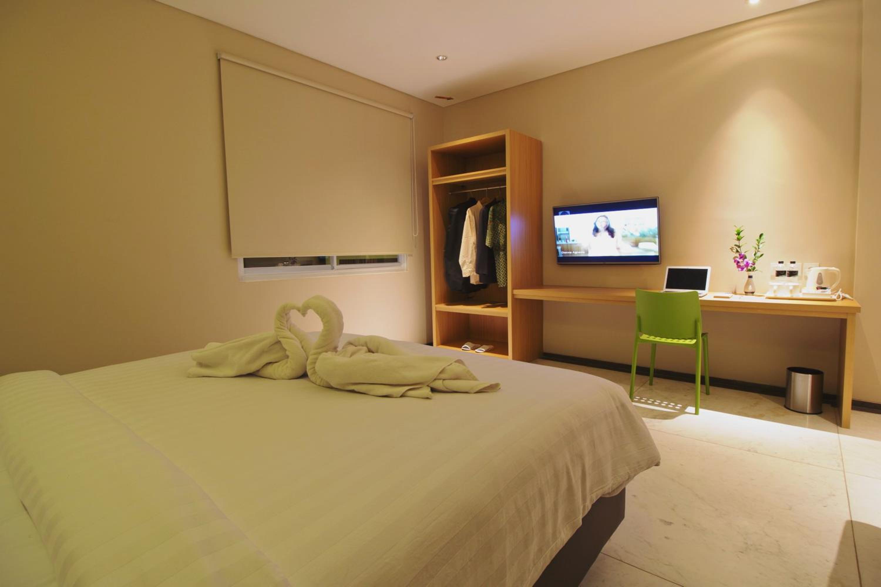 Vinotel Cirebon 14/50
