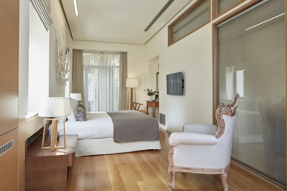 Avra City Boutique Hotel 16/43