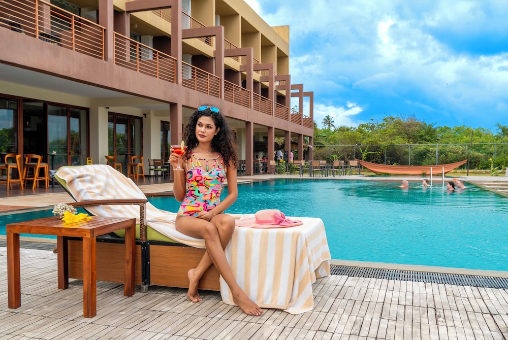 Sooriya Resort & Spa 38/50