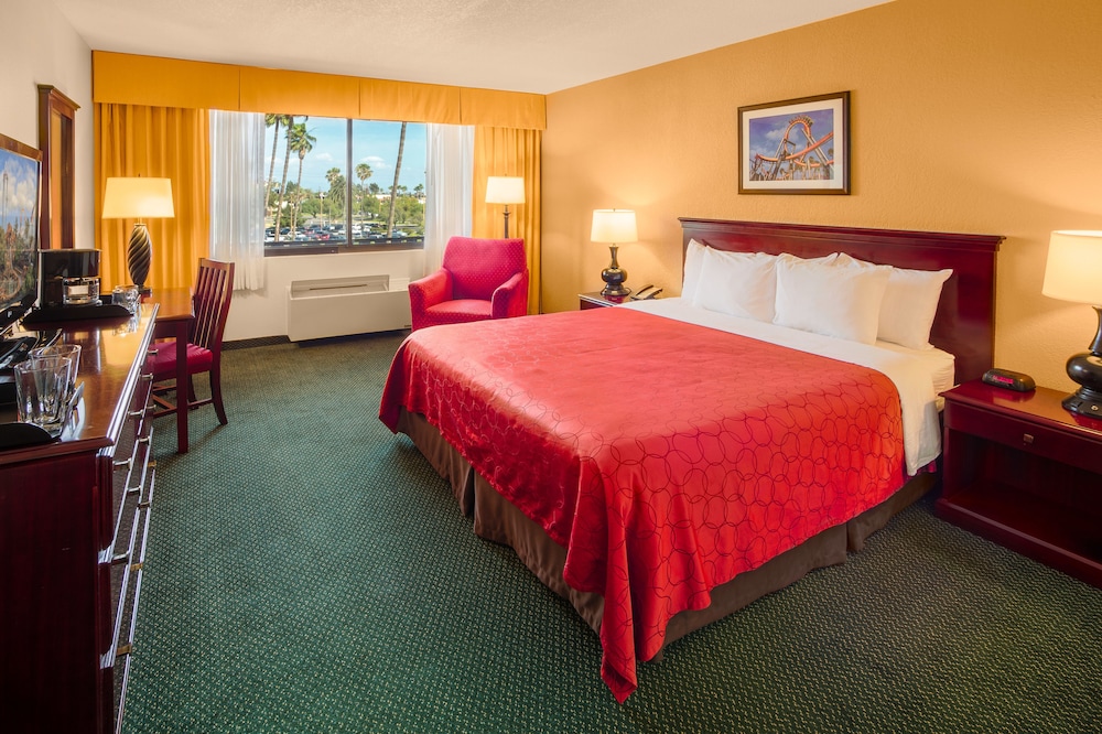 Knotts Berry Farm Resort Hotel 11/41