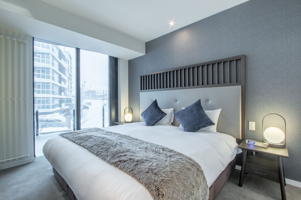2 Bedrooms, Suite, 2 King Beds, Bunk Bed, Dual Key