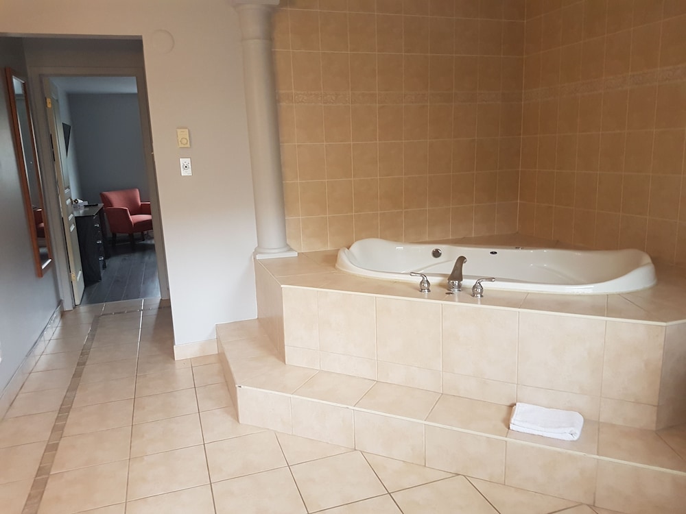 7 Nights Stay 41/57