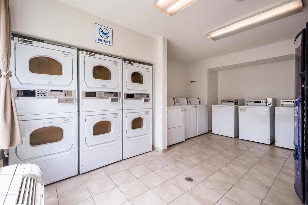 Studio 6 Extended Stay - Roswell, GA - Atlanta 46/59