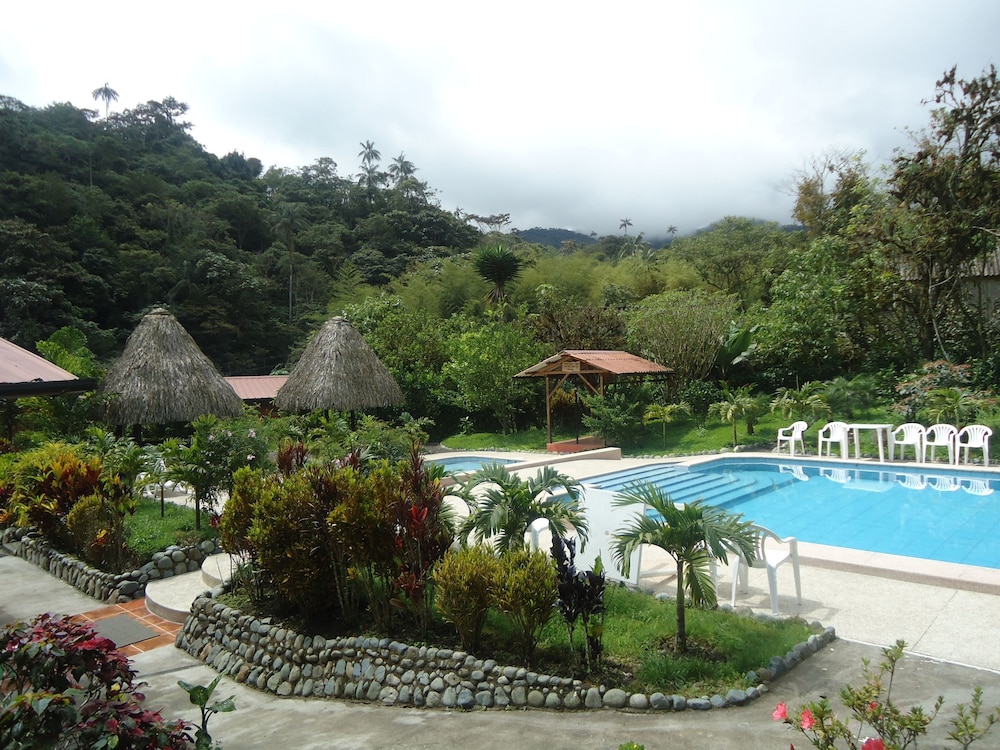 Hosteria Ecologica Sumak Pakari 21/22