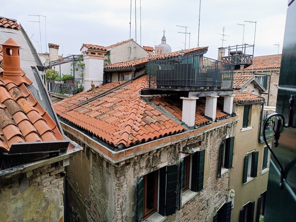 Scandinavia Hotel Venice 38/46