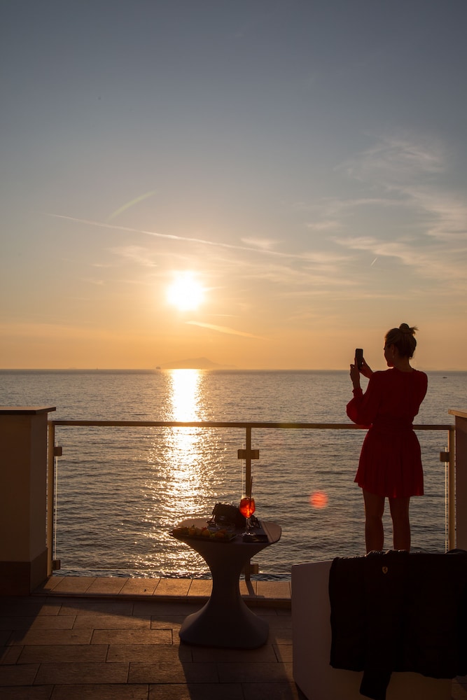 Hotel Giosue A Mare 45/50