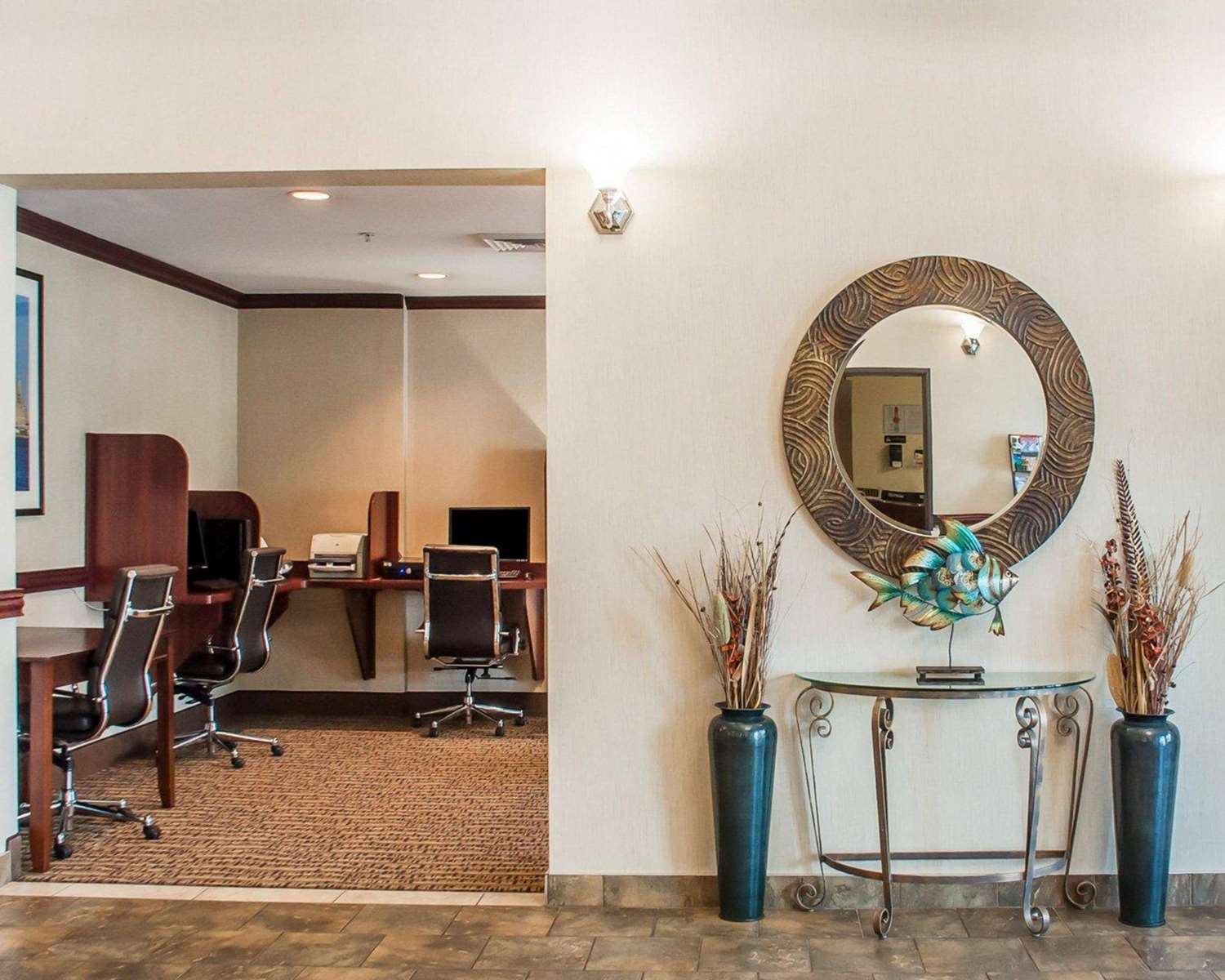 Quality Inn Near Walden Galleria Mall 19/36