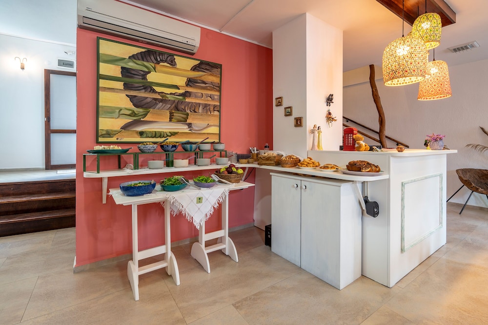 Bouti Ayvalik Otel 41/50