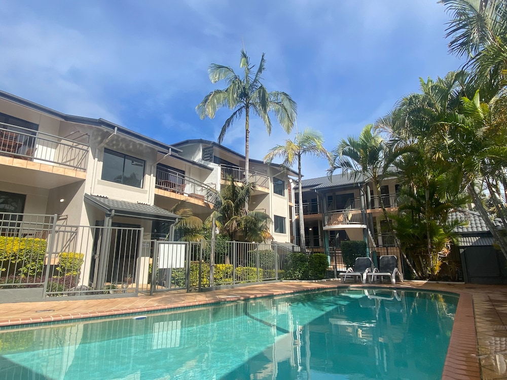 BEACHES HOLIDAY RESORT 5/35
