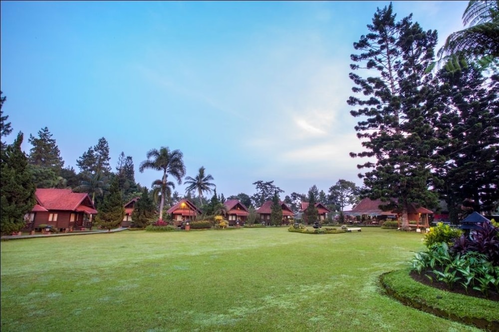 Citra Cikopo Hotel 19/29