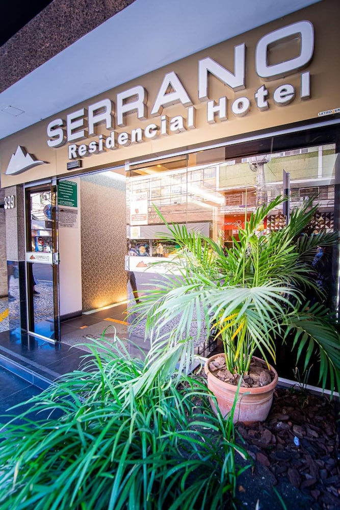 SERRANO RESIDENCIAL HOTEL 6/54