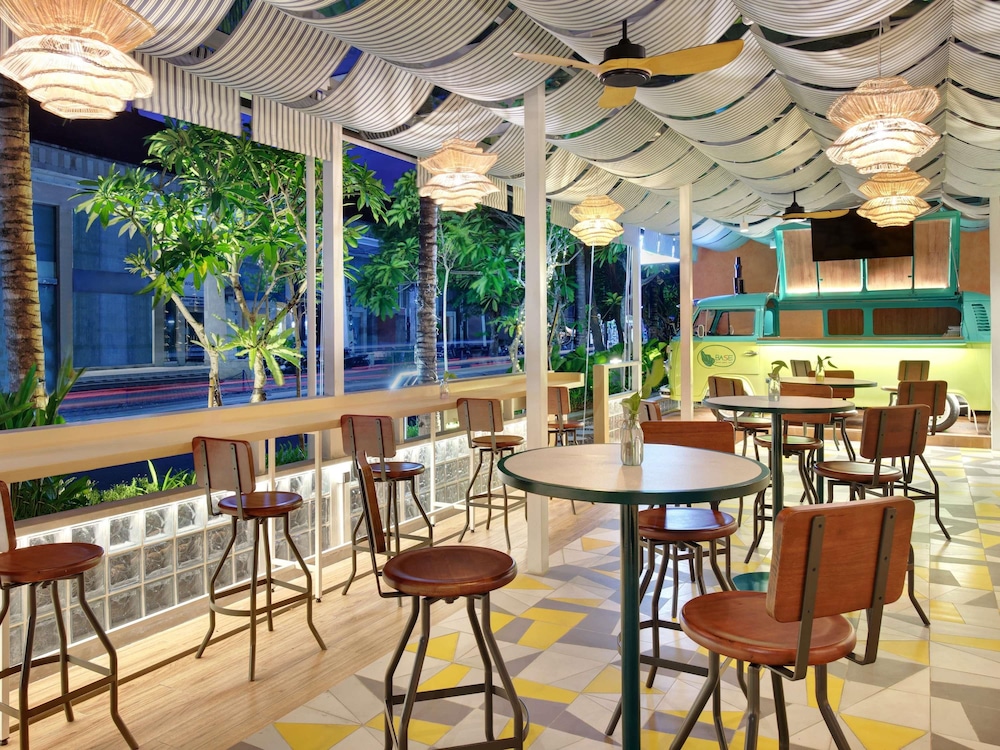 MERCURE BALI LEGIAN 61/75