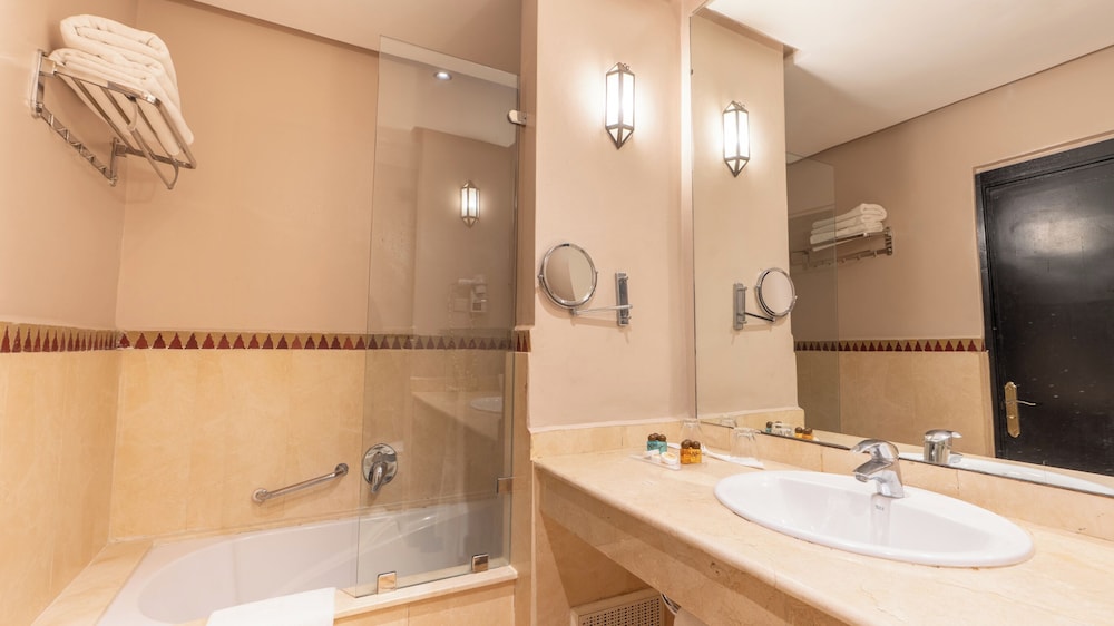Zalagh Kasbah Hotel and Spa 50/50
