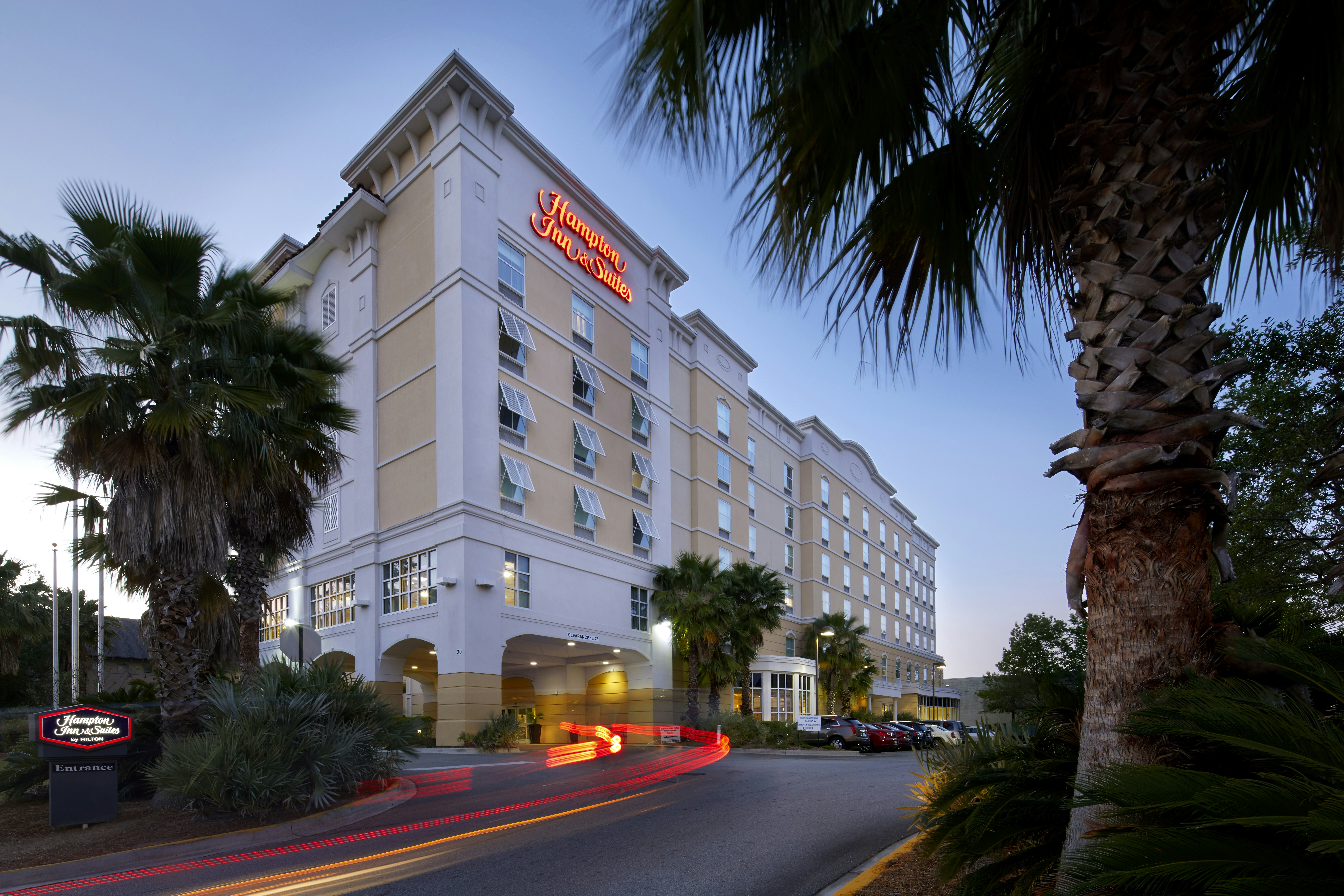 Hampton Inn and Suites Savannah Midtown 14/14