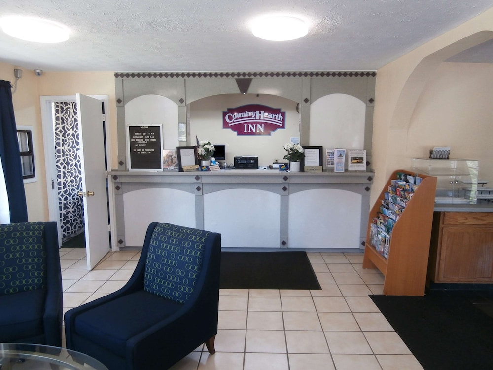 Country Hearth Inn and Suites Cartersville 16/34
