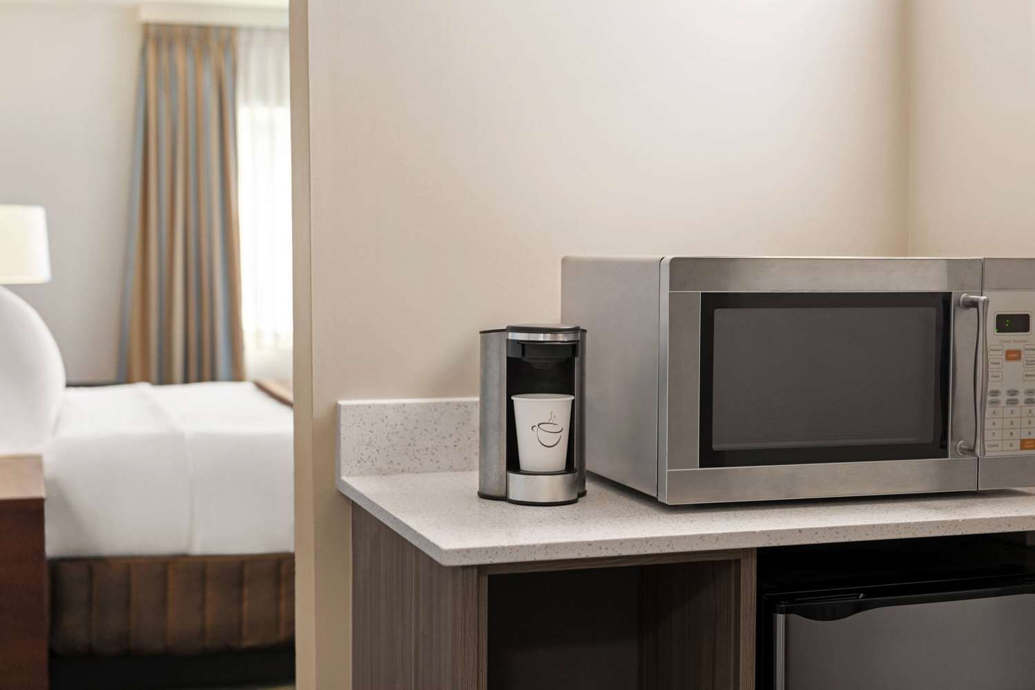Travelodge by Wyndham Calgary South 21/63