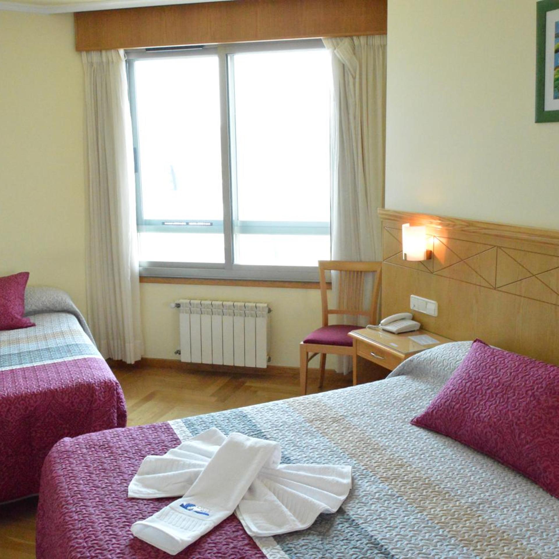 Room, Triple