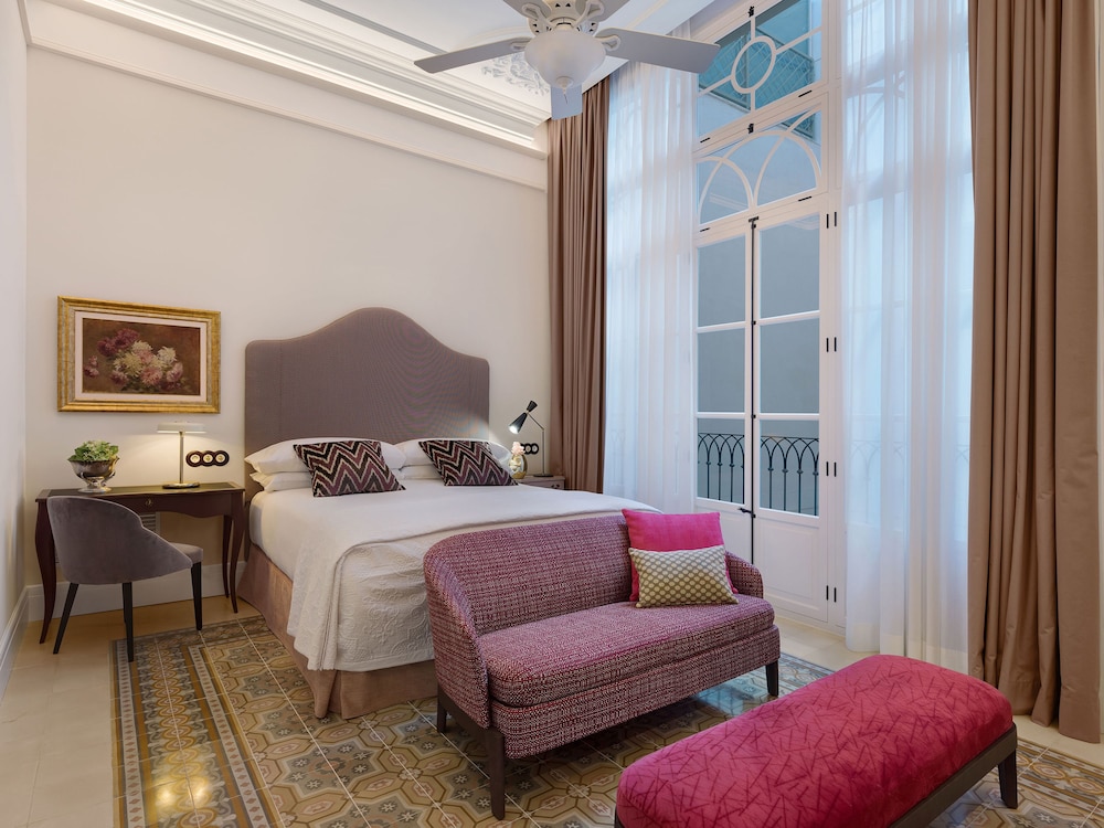 Hotel Gloria de Sant Jaume 28/71