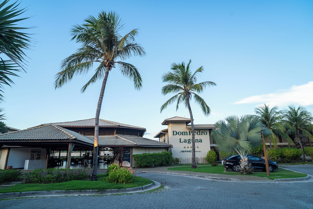Dom Pedro Laguna Beach Resort & Golf by WAM Experience 6/80