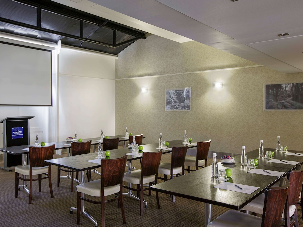 NOVOTEL QUEENSTOWN LAKESIDE 39/50