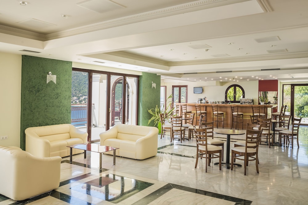 Kefalonia Bay Palace by GHH 34/50