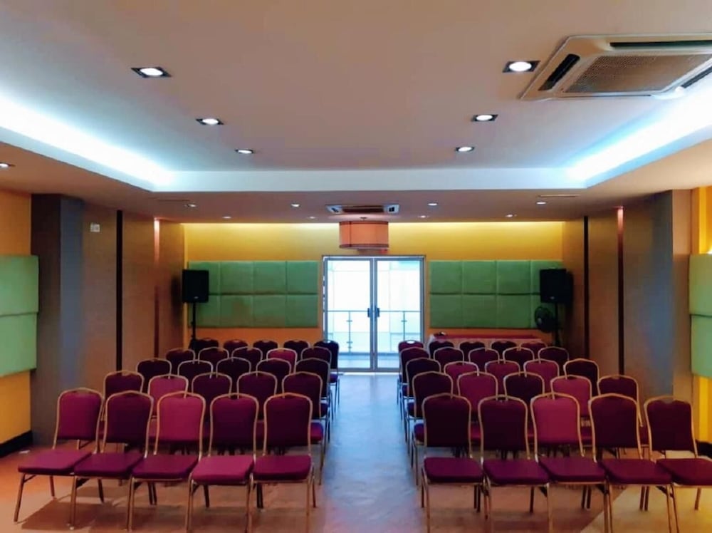 CELYN HOTEL CITY MALL 18/37