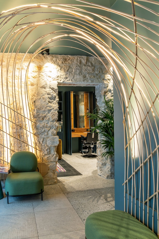 Hotel Amoi Paris 35/50