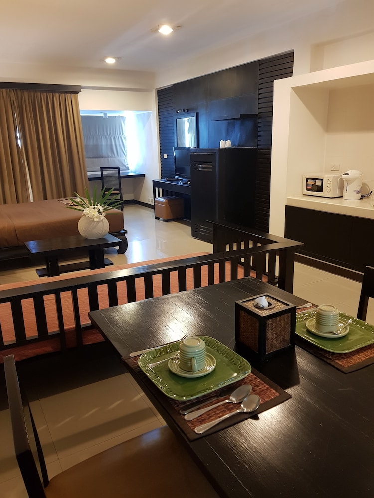 Siam Piman Hotel 47/72