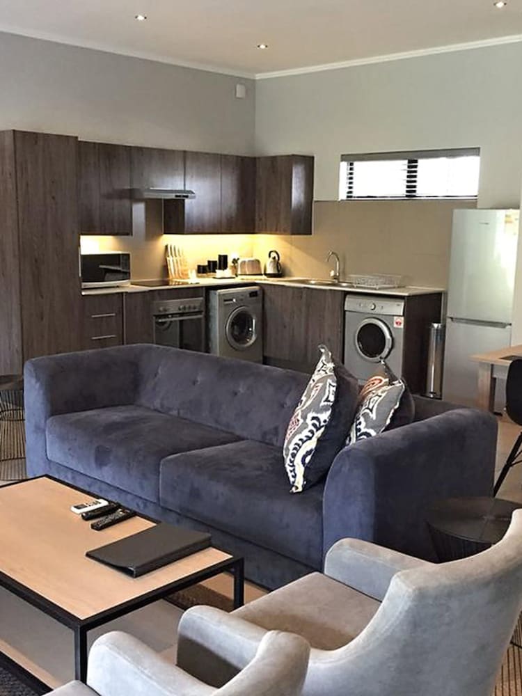 Odyssey Luxury Apartments 24/31