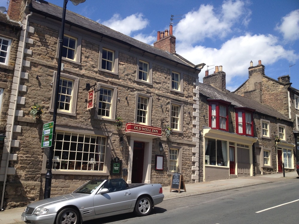 The Old Well Inn 37/40