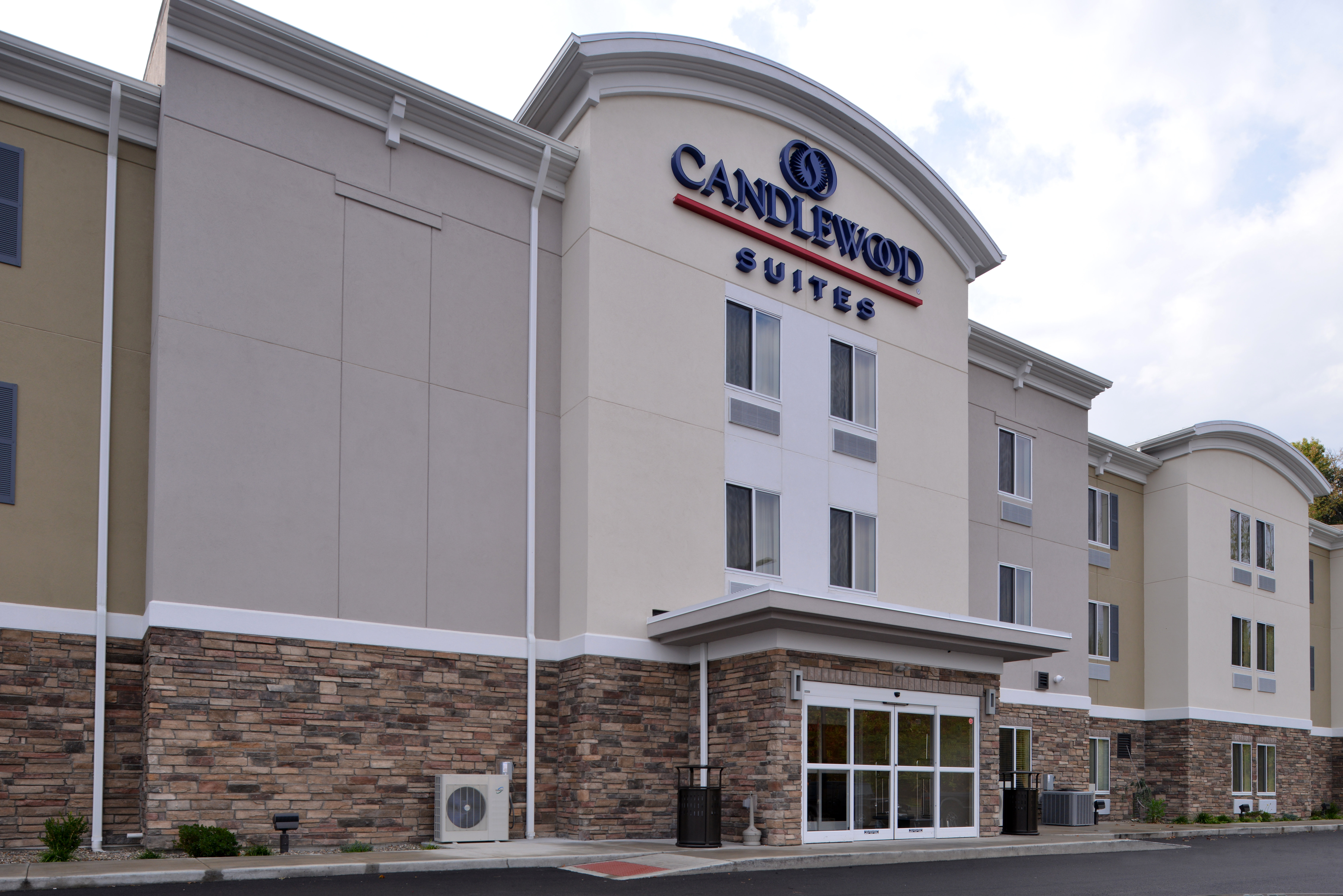 Candlewood Suites Morgantown Univ West Virginia 2/61
