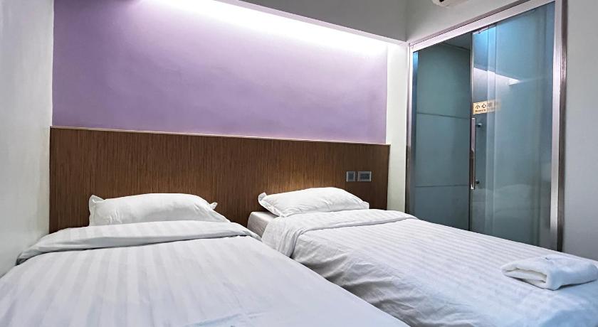 I Hotel Limited 8/48
